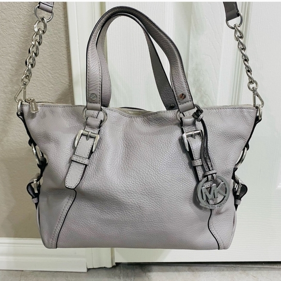 Authentic Michael Kors grey pebbled leather handbag excellent condition - Picture 5 of 12